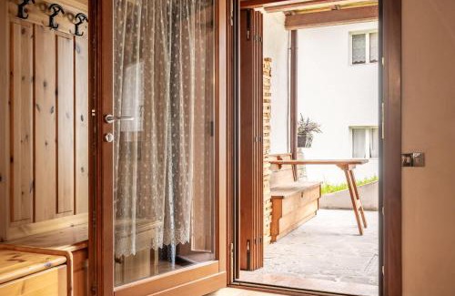 Cortina d'Ampezzo Historic Centre Apartment | Beautiful ground floor flat few steps from centre
