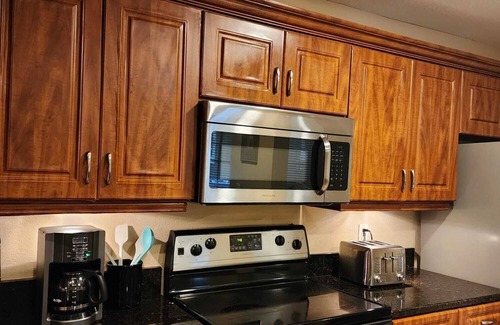 Clearwater Condo | Beautiful GROUND FLOOR condo 2 br/2 ba AVALON