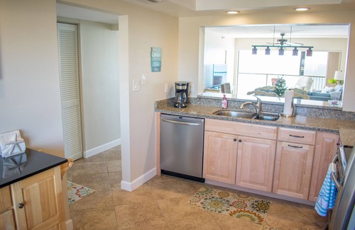 Madeira Beach Condo | Beautiful Gulf Beach Condo