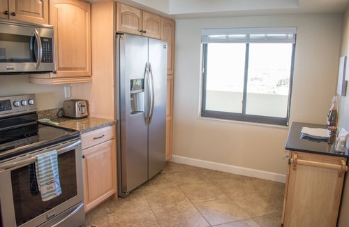 Madeira Beach Condo | Beautiful Gulf Beach Condo