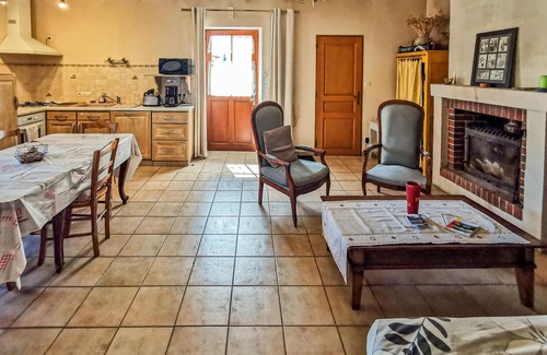 Chateau-la-Valliere House | Beautiful home in Château-la-Vallière
