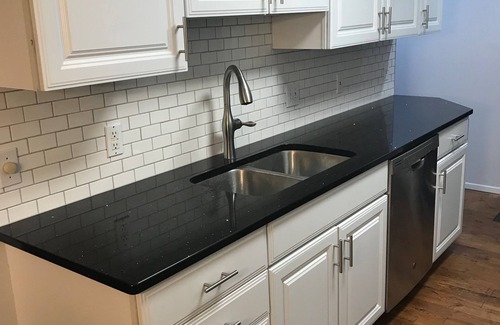 Harbor Springs Condo | Beautiful Harbor Springs condo! Close to Lake MI, Skiing, Golf, Dining, + more!