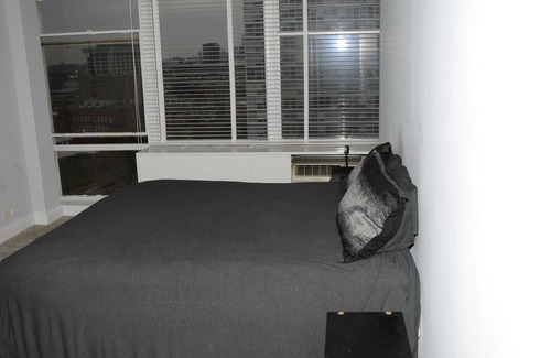 Douglas Apartment | Beautiful high rise Near Downtown. Breathtaking view of the lake. King bed