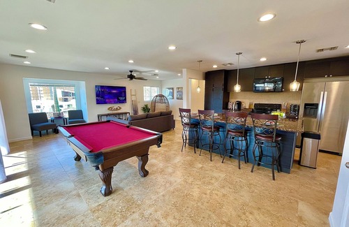 Paradise Valley Village House | Beautiful hilltop retreat in Arizona! 3-beds, 2-and-a-half-baths.
