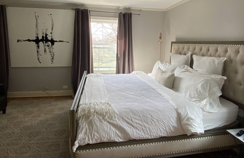 Evanston House | Beautiful Historic Colonial