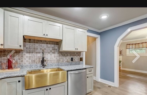 Lewisburg House | Beautiful, historic home, fully remodeled and furnished. Smoke free