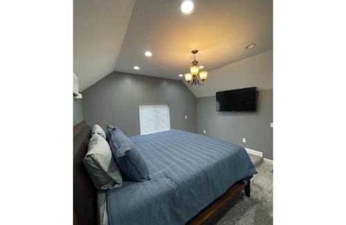 Emporia House | Beautiful Historic rock house