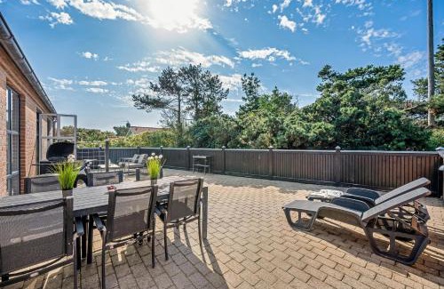 Sondervig House | Beautiful Holiday Home With Spa And Sauna, Close To The North Sea And The Center Of Søndervig