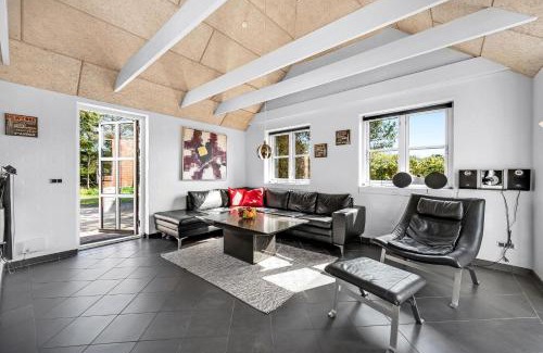 Sondervig House | Beautiful Holiday Home With Spa And Sauna, Close To The North Sea And The Center Of Søndervig