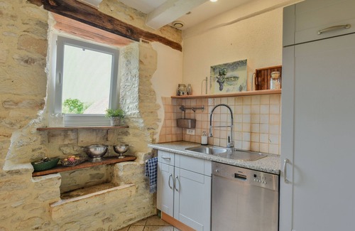Degagnac House | Beautiful holiday home with a shared pool