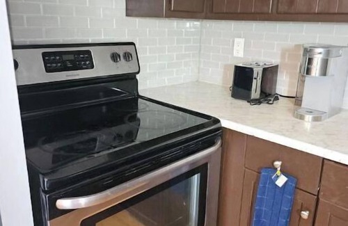 St. Vital House | Beautiful Home Away From Home