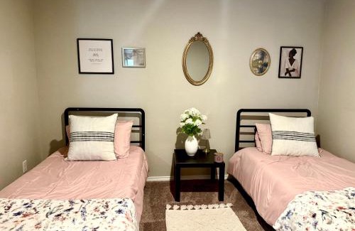 San Antonio House | Beautiful home eight minutes away from Brooks corner shopping center and hospital