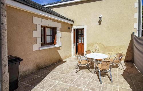 Chateau-la-Valliere House | Beautiful Home In Château-La-Vallière