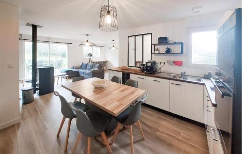 La Plaine-sur-Mer House | Beautiful Home In La Plaine Sur Mer