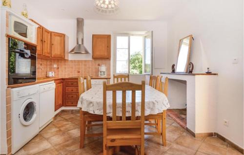 Santa-Maria-Poggio House | Beautiful Home In Santa Maria Poggio