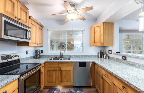 Mesa House | Beautiful Home - Hot Tub & Quiet Area Near Scottsdale & Phoenix