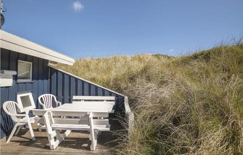 Blokhus House | Beautiful Home In Blokhus With Wifi