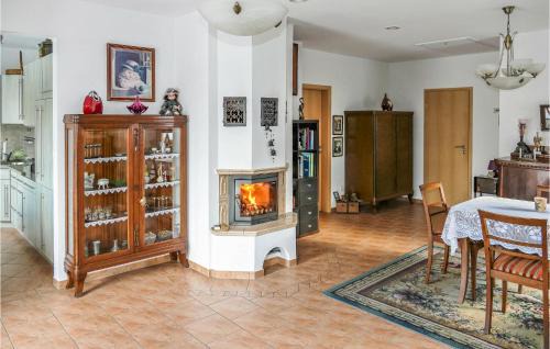 Brunlos House | Beautiful Home In Brünlos With Wifi