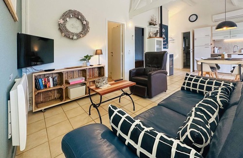 Bredene House | Beautiful home in Bredene with kitchen