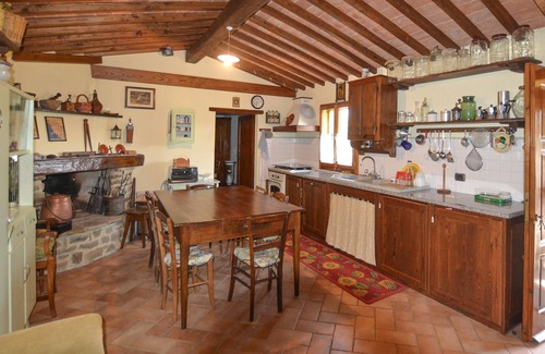 Poggioni House | Beautiful home in Cortona with WiFi