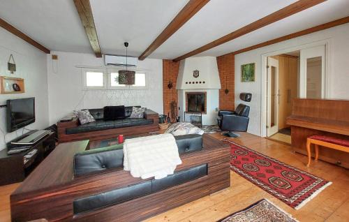 Hoor Municipality House | Beautiful Home In Höör With Sauna