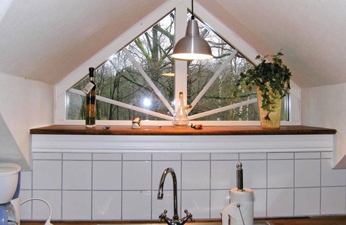 Lockna House | Beautiful home in Lidhult with kitchen