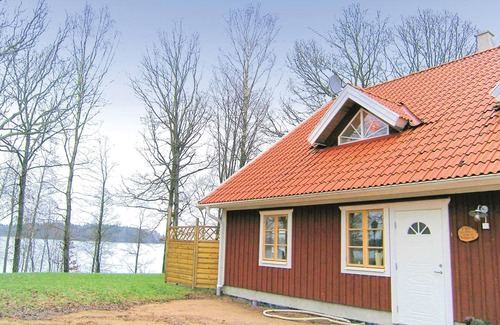 Lockna House | Beautiful home in Lidhult with kitchen