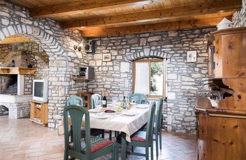 Divsici House | Beautiful home in Marcana