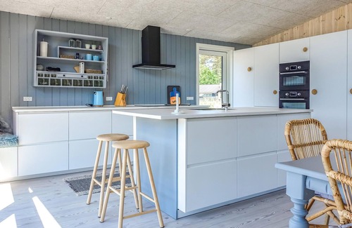 Balka Strand House | Beautiful home in Nexø with WiFi