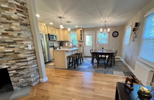 Orono House | Beautiful home in Orono and only minutes to University of Maine