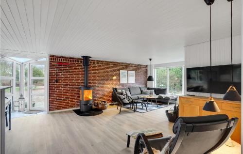 Lodbjerg Hede House | Beautiful Home In Ringkøbing With Wifi