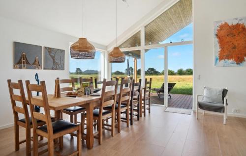 Frolunde House | Beautiful Home In Slagelse With Wifi