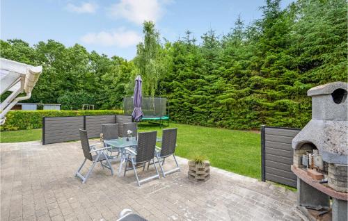 Arrild Ferieby House | Beautiful Home In Toftlund With Wifi