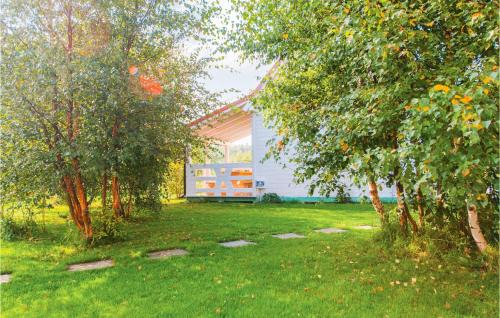 Ustka House | Beautiful Home In Ustka With Kitchen