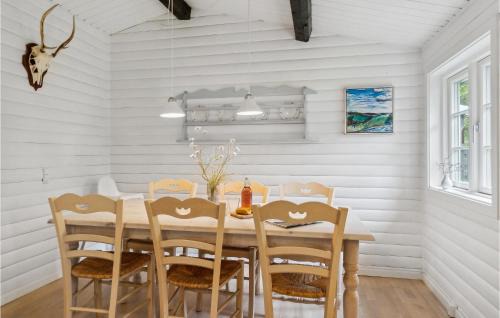 Hoeve Strand House | Beautiful Home In Vig With Wifi