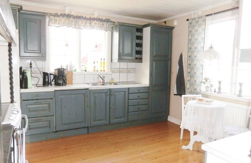 Vilshult House | Beautiful home in Vilshult with kitchen