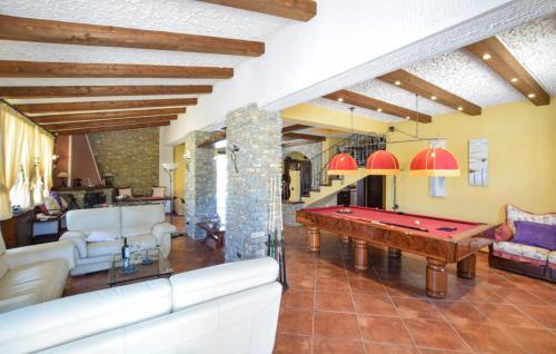 Altavilla Milicia House | Beautiful Home In Altavilla Milicia