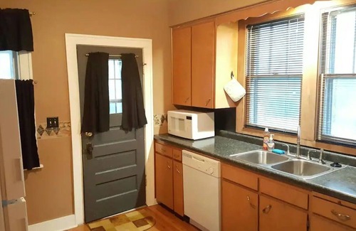 Omaha House | Beautiful Home near Zoo/College World Series/Downtown