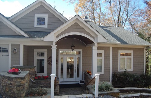 Epping Forest House | Beautiful home w/elevator going to every floor. This house is accessible to all.