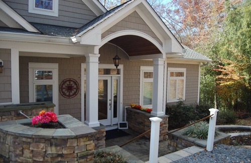 Epping Forest House | Beautiful home w/elevator going to every floor. This house is accessible to all.