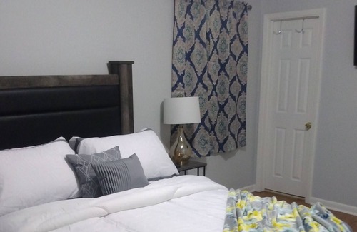 Windsor Forest House | beautiful home with a lot place to create go memories with your family an friend