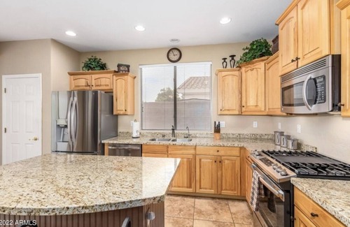 Sunrise House | ~BEAUTIFUL HOME WITH POOL IN PRESTIGIOUS LITCHFIELD/PALM VALLEY