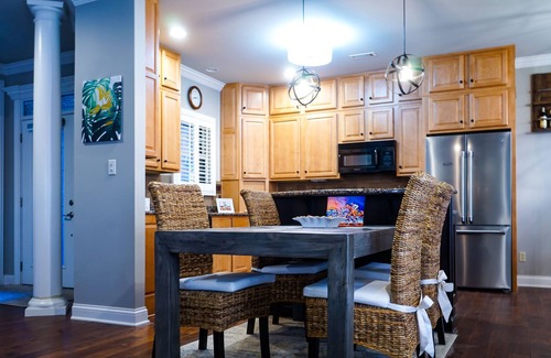 Owensboro House | Beautiful house, 3 queen beds, 2 twin bed & futon.