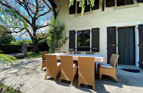 Gingins Villa | Beautiful house at a 20 min drive from Geneva !