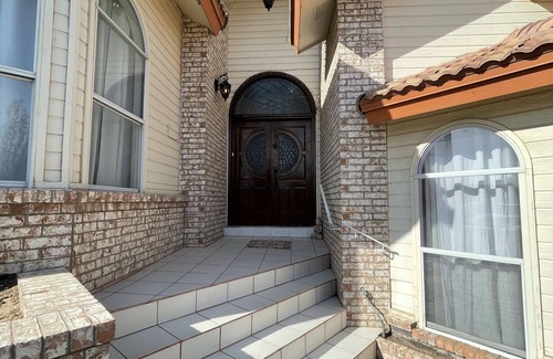 Biggs Field House | Beautiful House for 14ppl w/pool-NoPartiesallowed