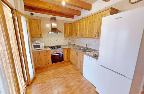 Cala Llombards House | Beautiful house for 6 pers. with pool, W-LAN, air conditioning, close to the beach, sea view