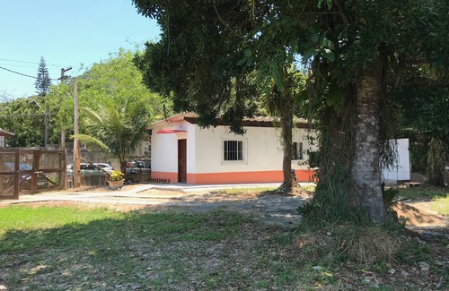 Guarau House | Beautiful house in front of the Beach and Guaraú River