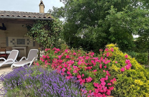Sigoules House | BEAUTIFUL HOUSE IN PERIGORD - 5 BDR- 3 BATHROOMS- 4 WC -PRIVATE POOL 5mX10m