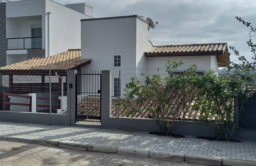 Campeche Norte House | Beautiful house, large garden, sunset and hills view, cable tv, wifi- 6 people