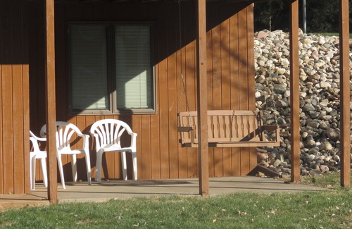 Platte House | Beautiful house located within 1/4 mile of the Missouri River